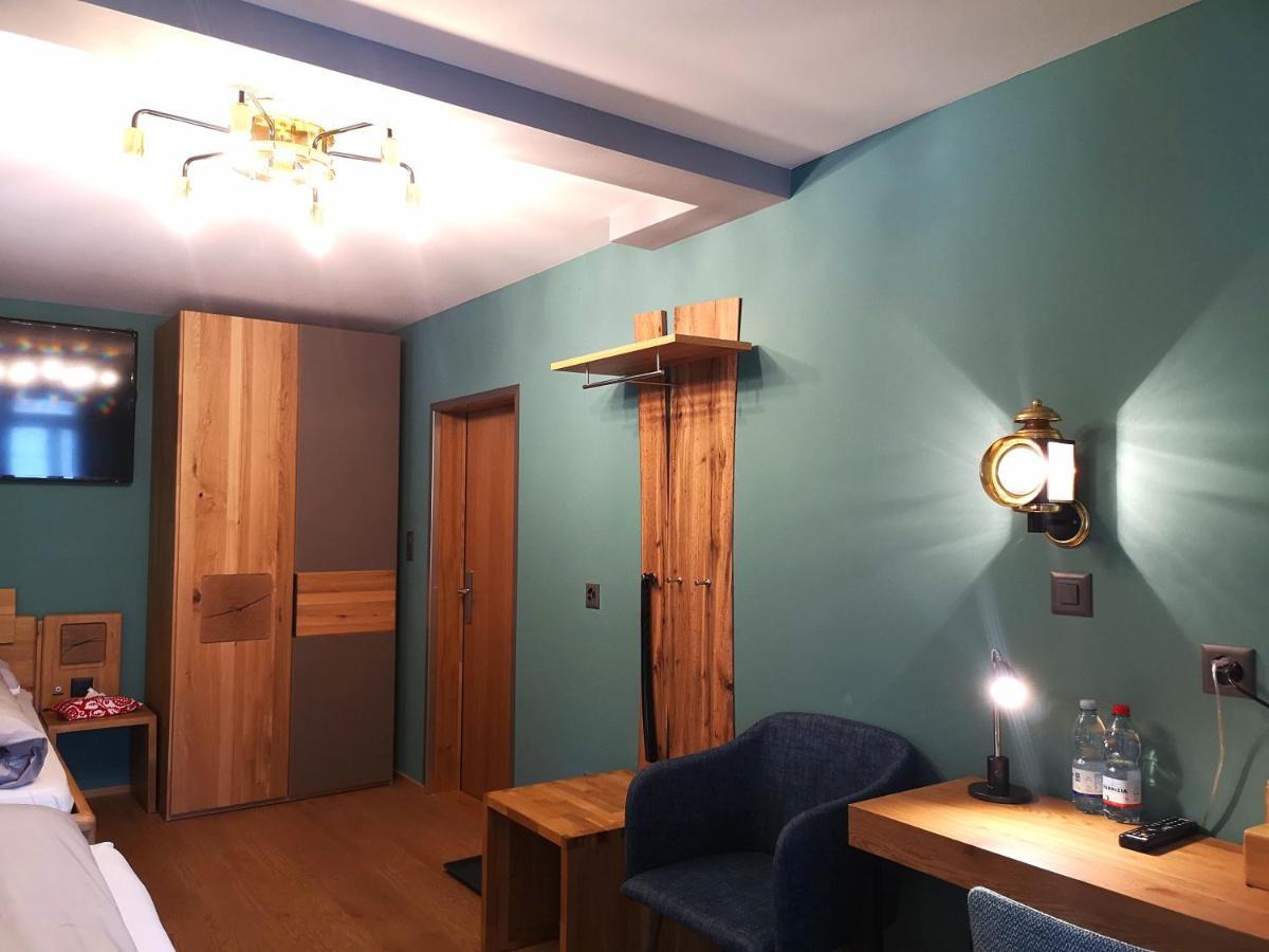 Zur Buendte Hotel